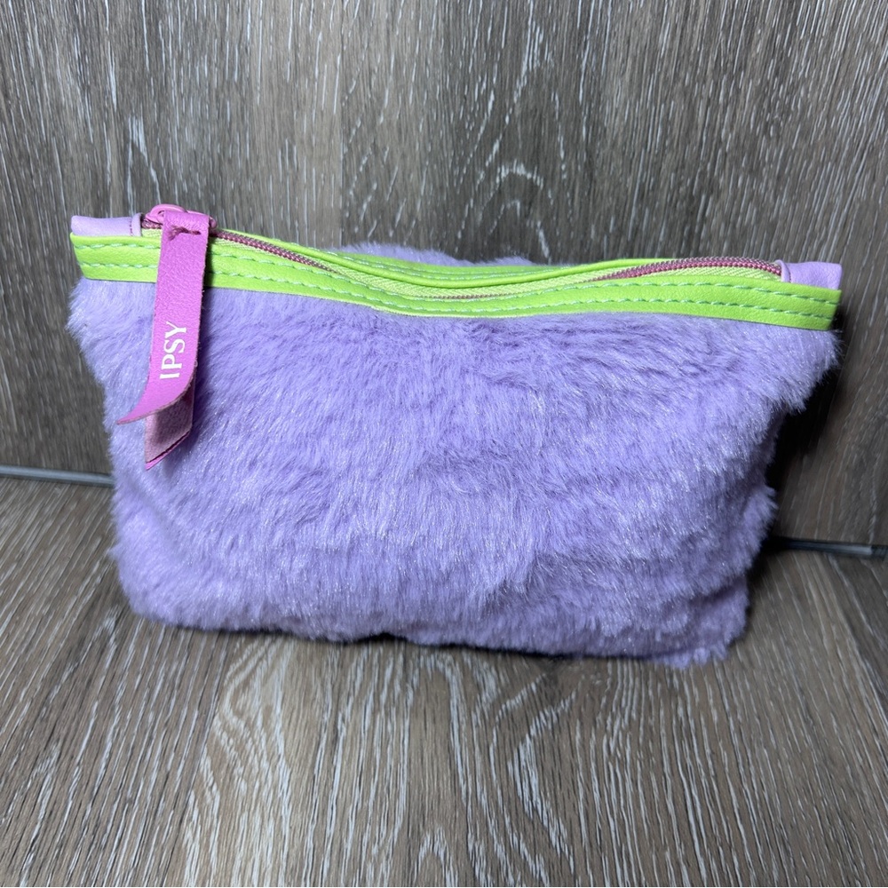 Ipsy Bag - image 1